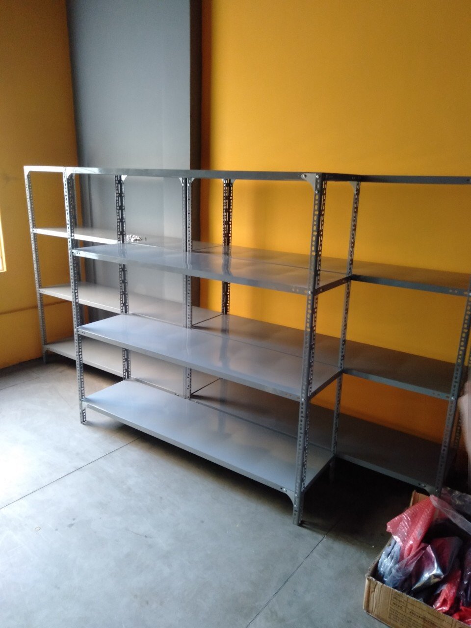 Kệ Sắt V Lỗ 4 Tầng C150 X D150 6